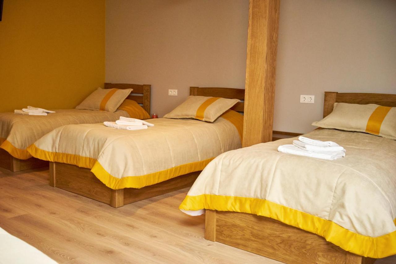 Східний Hotel Berezhany Eksteriør billede