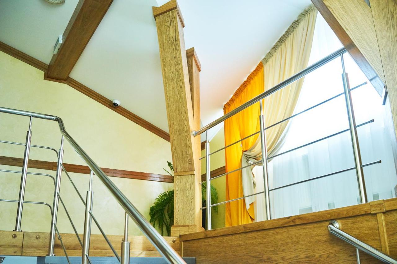 Східний Hotel Berezhany Eksteriør billede