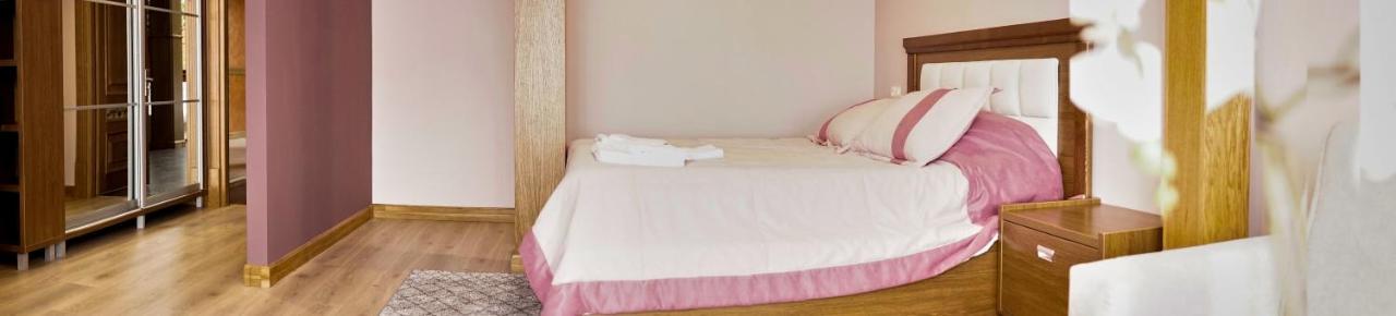 Східний Hotel Berezhany Eksteriør billede