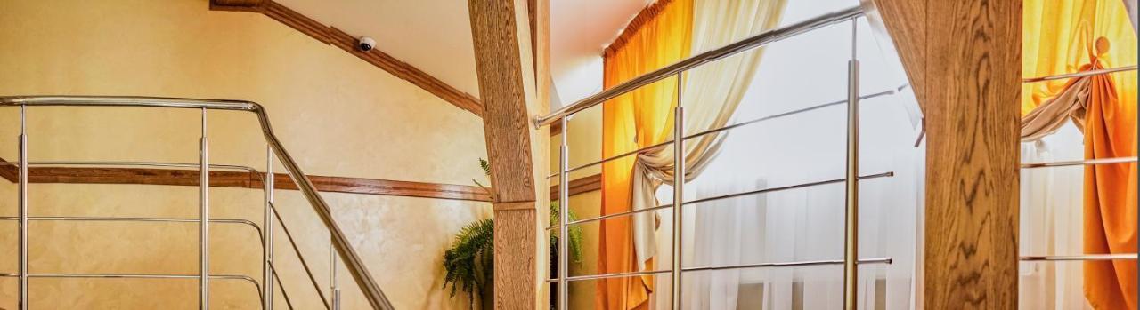 Східний Hotel Berezhany Eksteriør billede