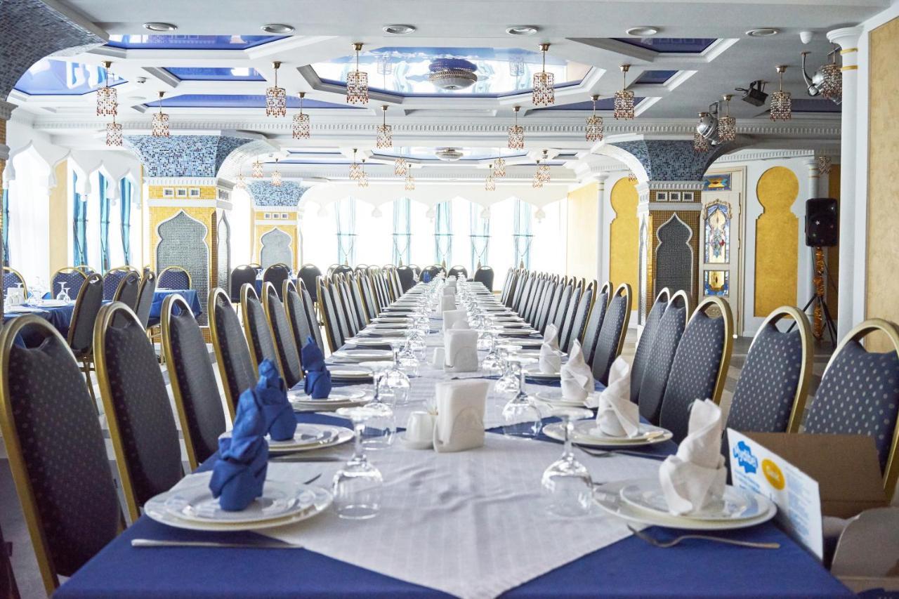 Східний Hotel Berezhany Eksteriør billede