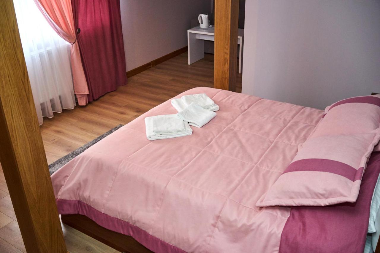 Східний Hotel Berezhany Eksteriør billede